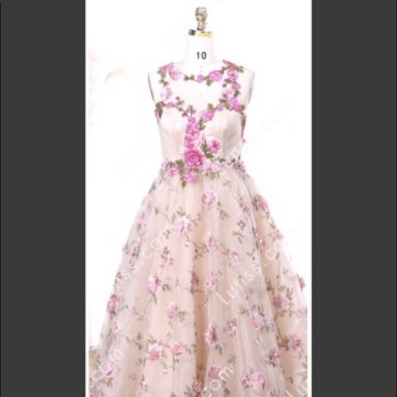 Enchanted forest themed custom Prom Dress.  Worn only a few hours. - Picture 2 of 5